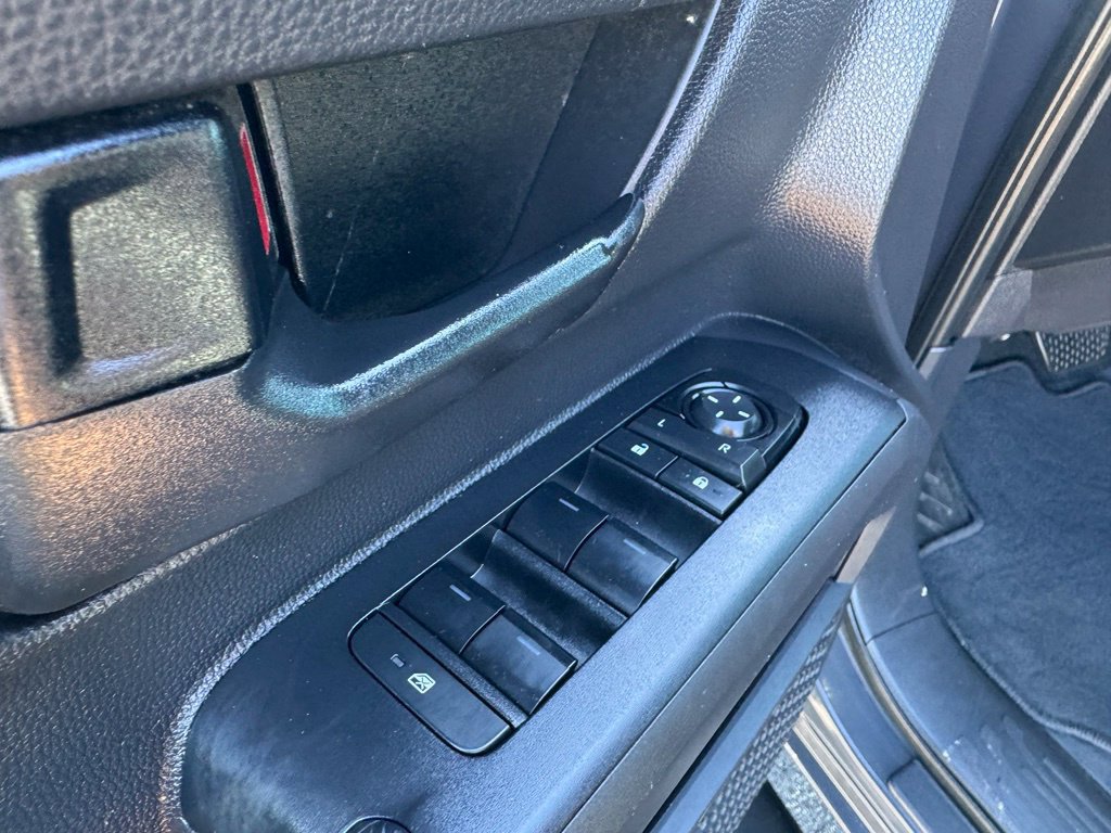 Used 2024 Toyota Tacoma SR5 RWD image 10
