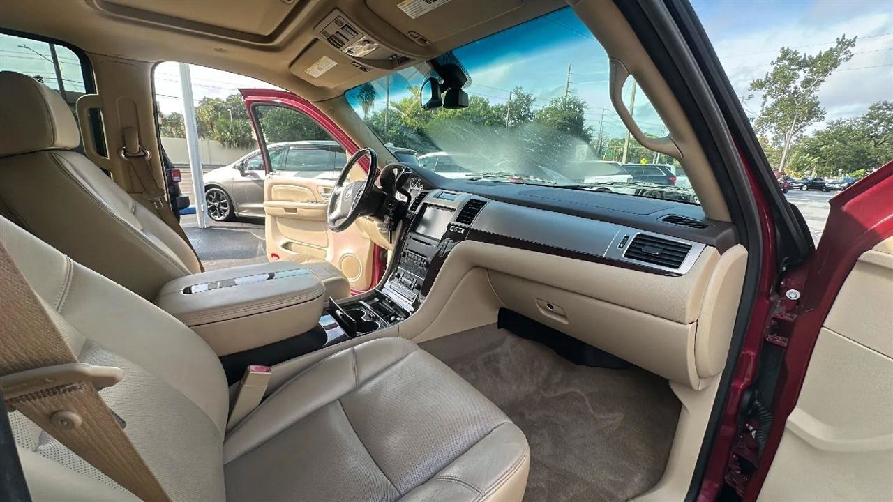 Used 2009 Cadillac Escalade 2WD image 22