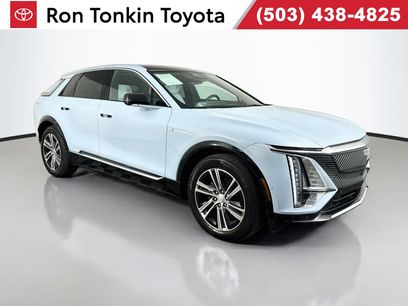 Used 2024 Cadillac Lyriq Luxury w/ LPO, Floor Liner Package