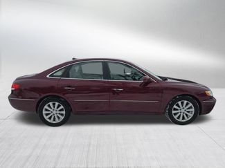 Used 2009 Hyundai Azera GLS w/ Premium Pkg 2 video 2