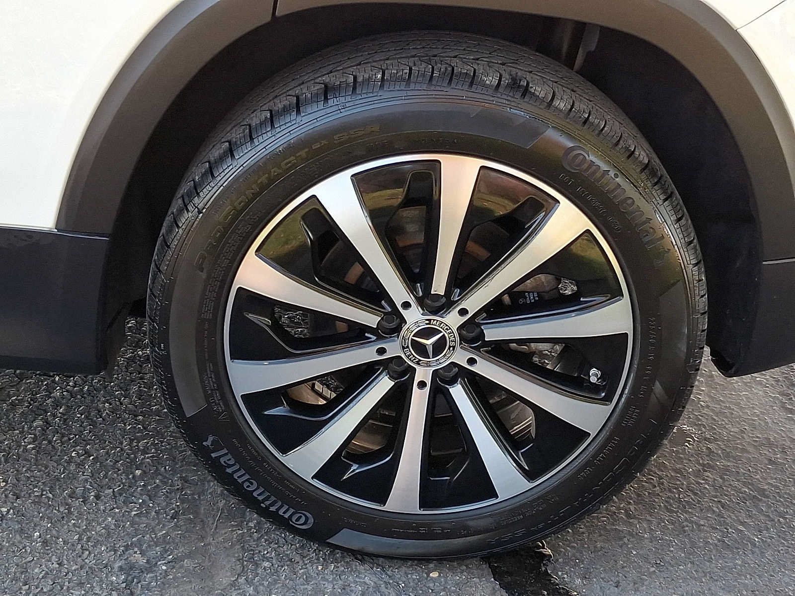 Certified 2023 Mercedes-Benz GLB 250 4MATIC image 7