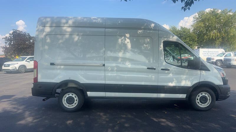 Used 2023 Ford Transit 250 148 High Roof w/ Load Area Protection Package RWD image 1