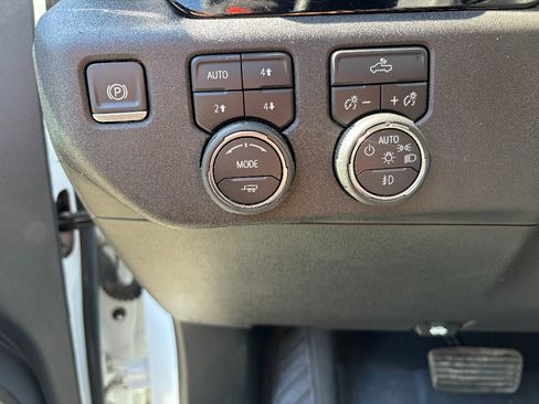 Used 2023 Chevrolet Silverado 1500 RST image 14