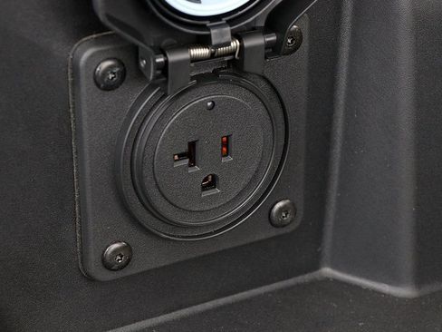 Used 2024 Chevrolet Silverado EV W/T image 7