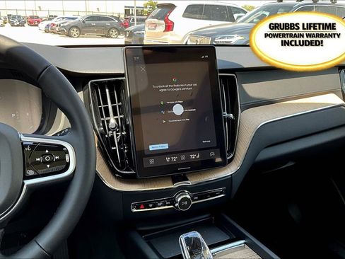 New 2026 Volvo XC60 B5 Ultra w/ Climate Package image 18