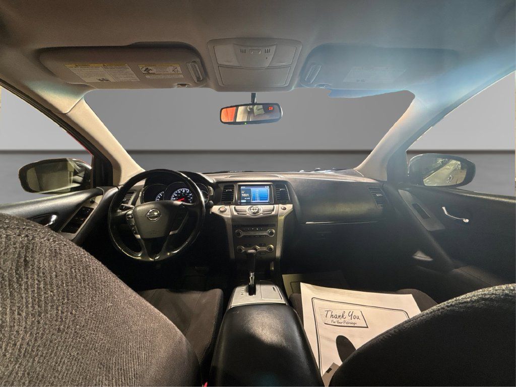 Used 2013 Nissan Murano SV AWD/4WD image 28