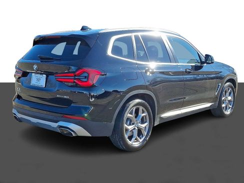 Used 2023 BMW X3 xDrive30i w/ Premium Package image 6