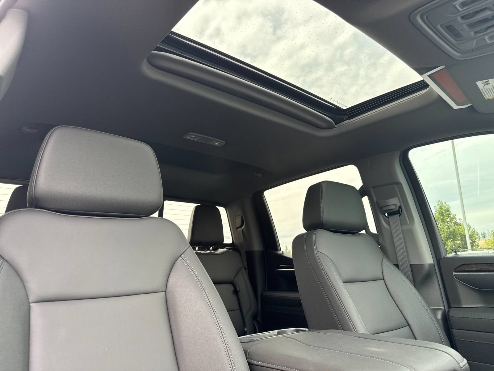 New 2026 Chevrolet Silverado 1500 LT Trail Boss w/ LT Trail Boss Premium Package AWD/4WD image 17