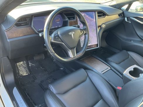 Used 2021 Tesla Model S Long Range Plus image 6