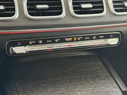 Used 2022 Mercedes-Benz GLE 350 4MATIC image 29