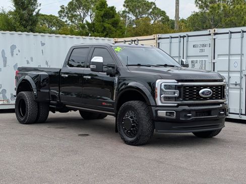 Certified 2024 Ford F450 Limited w/ FX4 Off-Road Package AWD/4WD image 3