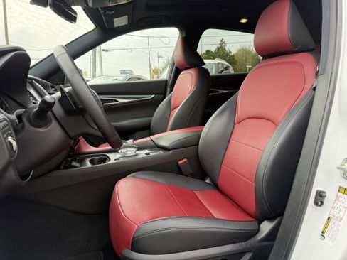 Certified 2024 INFINITI QX50 Sport image 13
