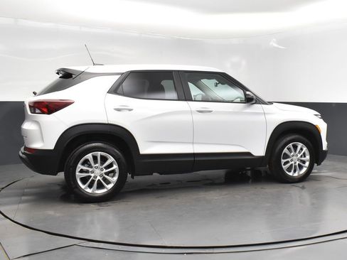 New 2025 Chevrolet TrailBlazer LS w/ LS Convenience Package image 8