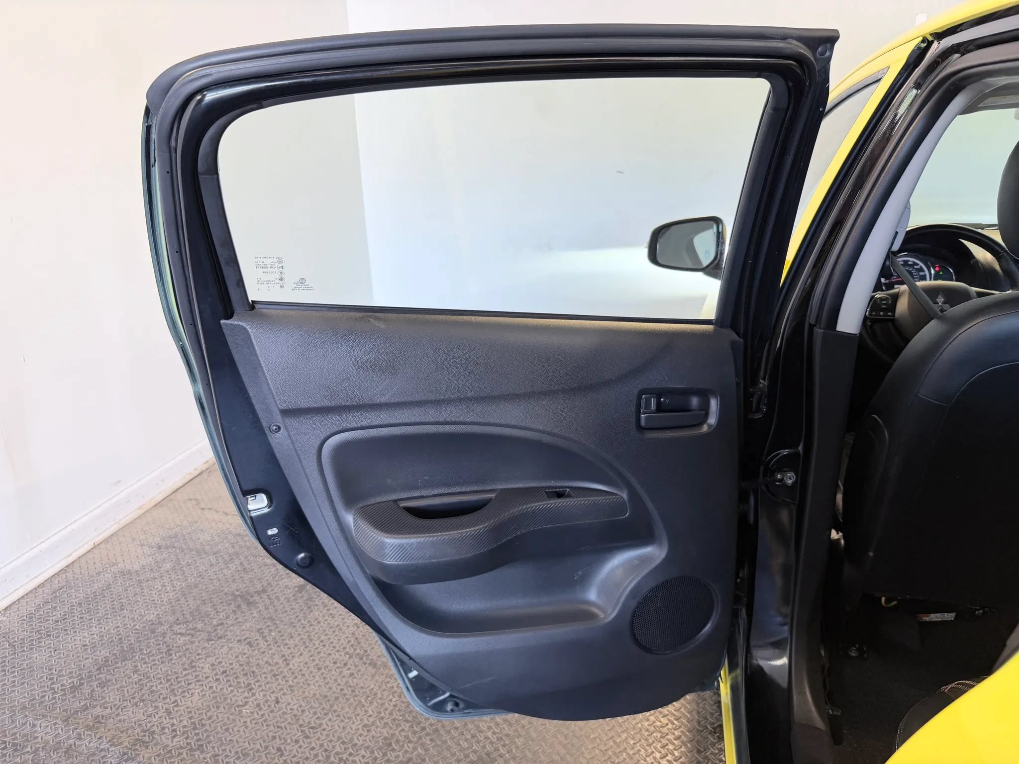 Used 2024 Mitsubishi Mirage SE FWD image 30