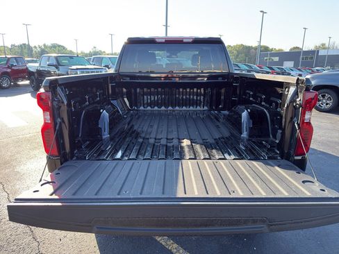 Used 2022 Chevrolet Silverado 1500 LT image 8