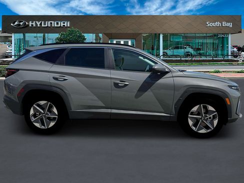 New 2026 Hyundai Tucson SEL image 9