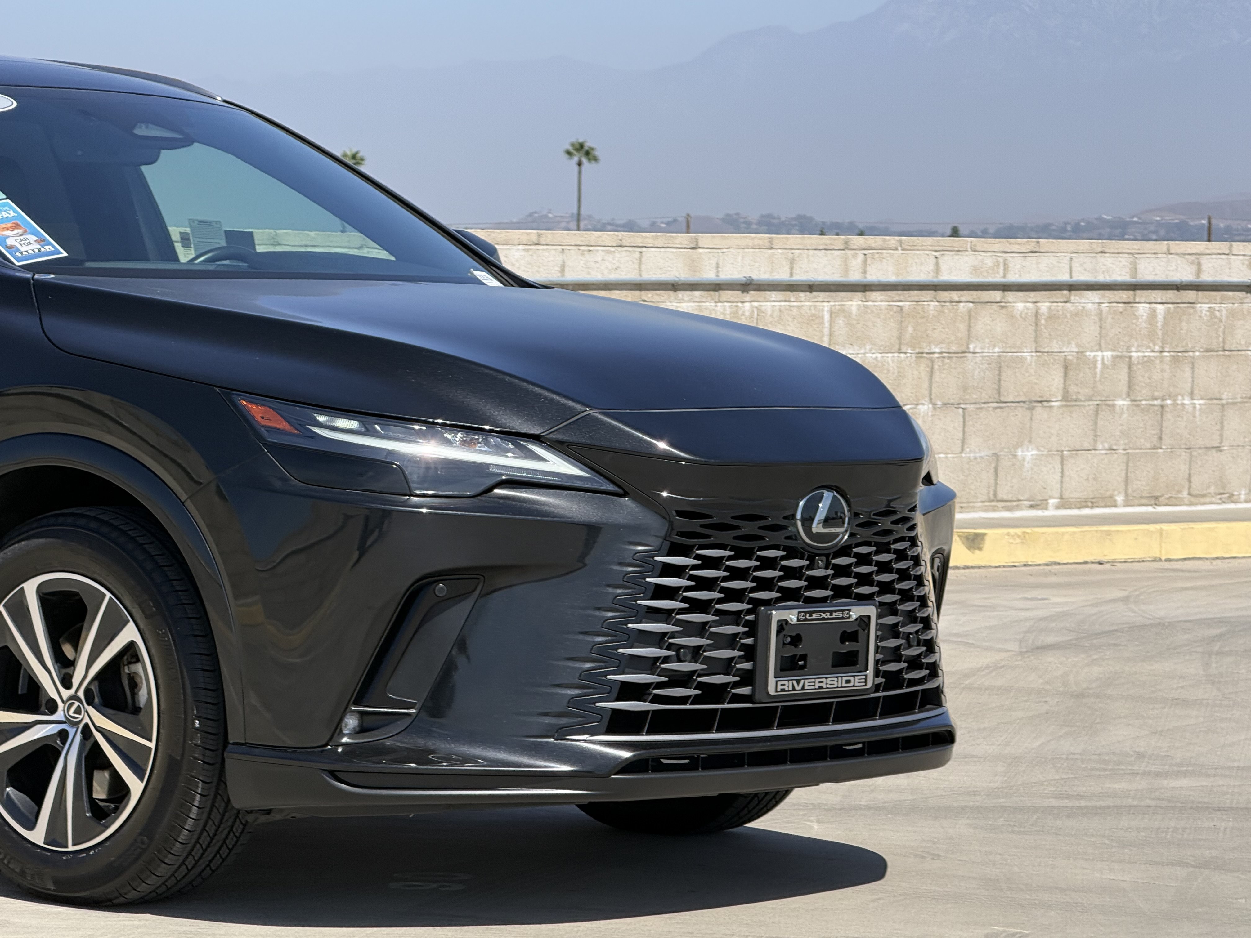 Used 2024 Lexus RX 350 Premium w/ Convenience Package FWD image 3