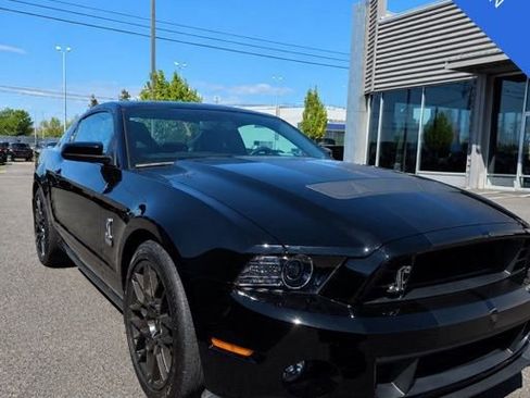 Used 2014 Ford Mustang Shelby GT500 w/ Equipment Group 821A RWD image 1