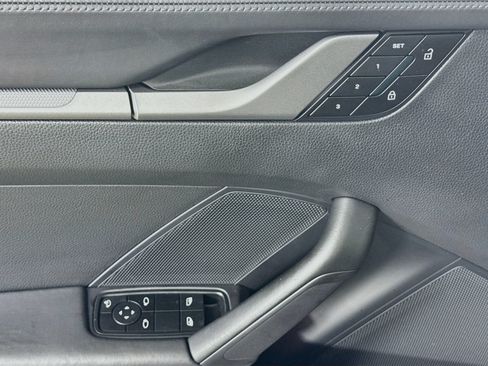 Certified 2025 Porsche 911 Carrera S RWD image 11
