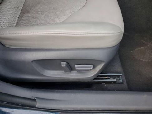 Used 2021 Toyota Camry XSE image 36