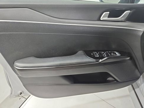 Used 2024 Kia K5 GT-Line image 11