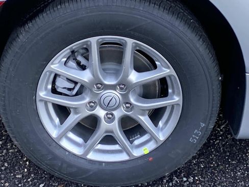 New 2026 Chrysler Voyager LX image 3