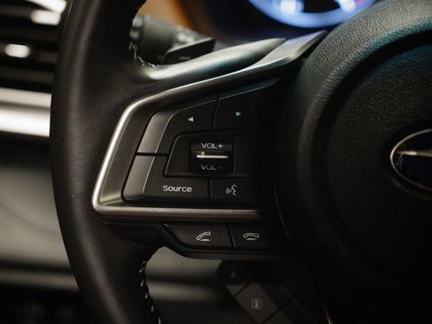 Used 2021 Subaru Outback Touring XT image 17