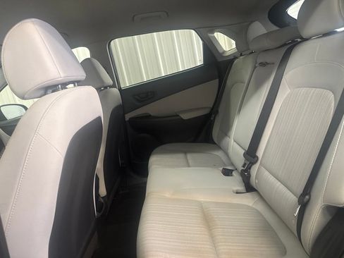 Used 2023 Hyundai Kona SEL FWD image 13