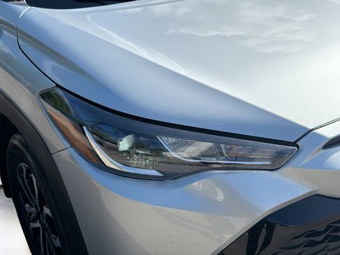 Used 2025 Toyota Corolla Cross AWD Hybrid image 34