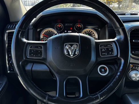 Used 2015 RAM 1500 Sport w/ Black Ram 1500 Sport Group image 17