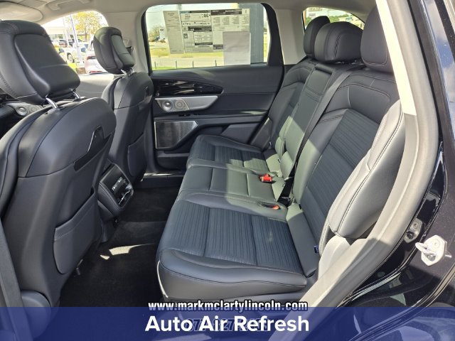 New 2026 Lincoln Nautilus Reserve AWD/4WD image 10