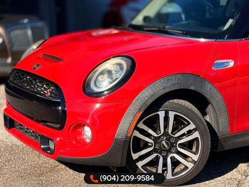 Used 2019 MINI Cooper S w/ Premium Package image 3