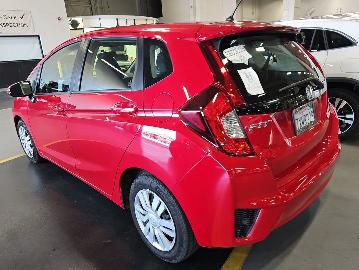 Used 2017 Honda Fit LX image 4