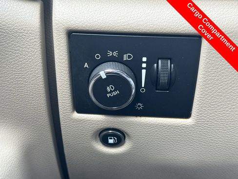 Used 2020 Jeep Grand Cherokee Limited w/ Luxury Group II image 17