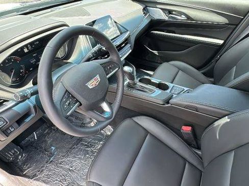 New 2025 Cadillac CT4 Luxury image 10