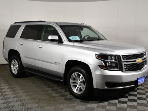 Used 2018 Chevrolet Tahoe LS AWD/4WD image 4