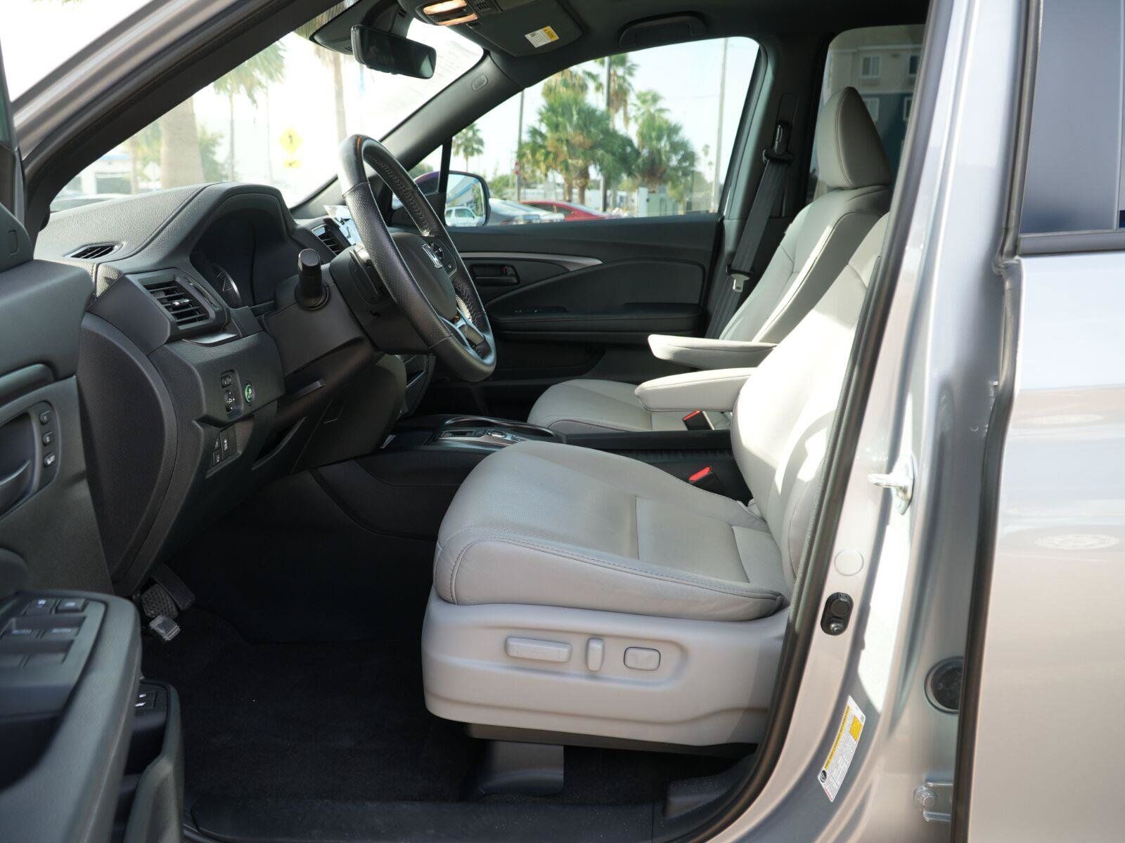 Used 2023 Honda Passport EX-L image 7