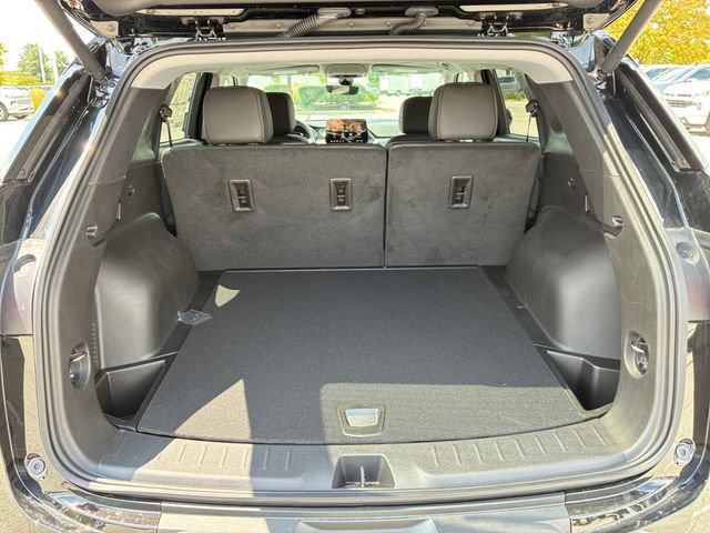 New 2026 Chevrolet Blazer LT w/ Sound & Technology Package AWD/4WD image 16