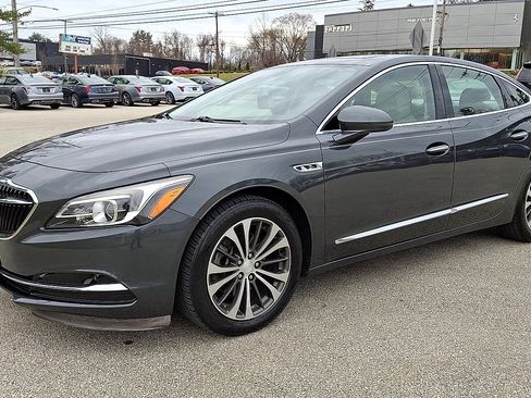 Certified 2017 Buick LaCrosse Essence w/ Sun and Shade Package image 4