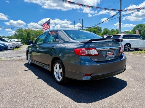 Used 2012 Toyota Corolla S FWD image 3