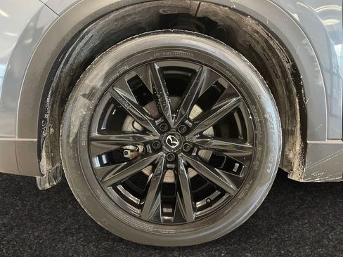 Used 2023 MAZDA CX-9 Carbon Edition image 14