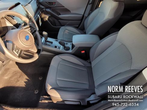 Certified 2025 Subaru Crosstrek 2.0i Premium w/ Crosstrek Mirror Package image 3