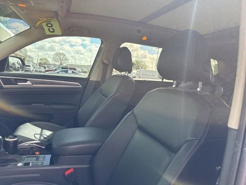 Used 2019 Volkswagen Atlas SEL image 14