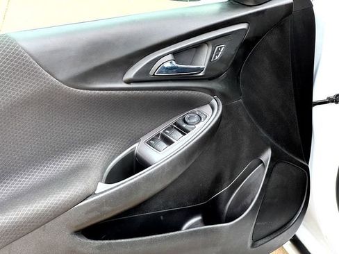 Used 2024 Chevrolet Malibu LT image 9