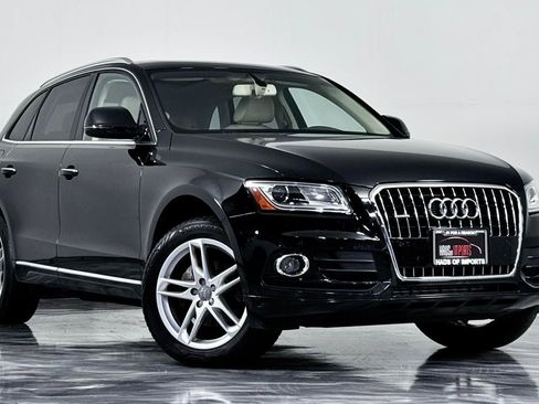 Used 2017 Audi Q5 2.0T Premium Plus w/ Technology Package AWD/4WD image 2