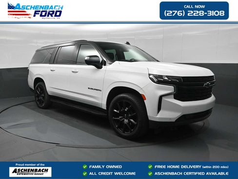 Used 2023 Chevrolet Suburban RST image 1