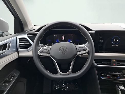 New 2025 Volkswagen Taos SE AWD/4WD image 22