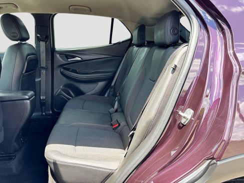 Used 2020 Buick Encore GX Preferred w/ Cold Weather Comfort Package FWD image 23