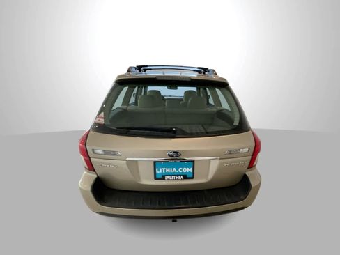 Used 2008 Subaru Outback 2.5i image 7