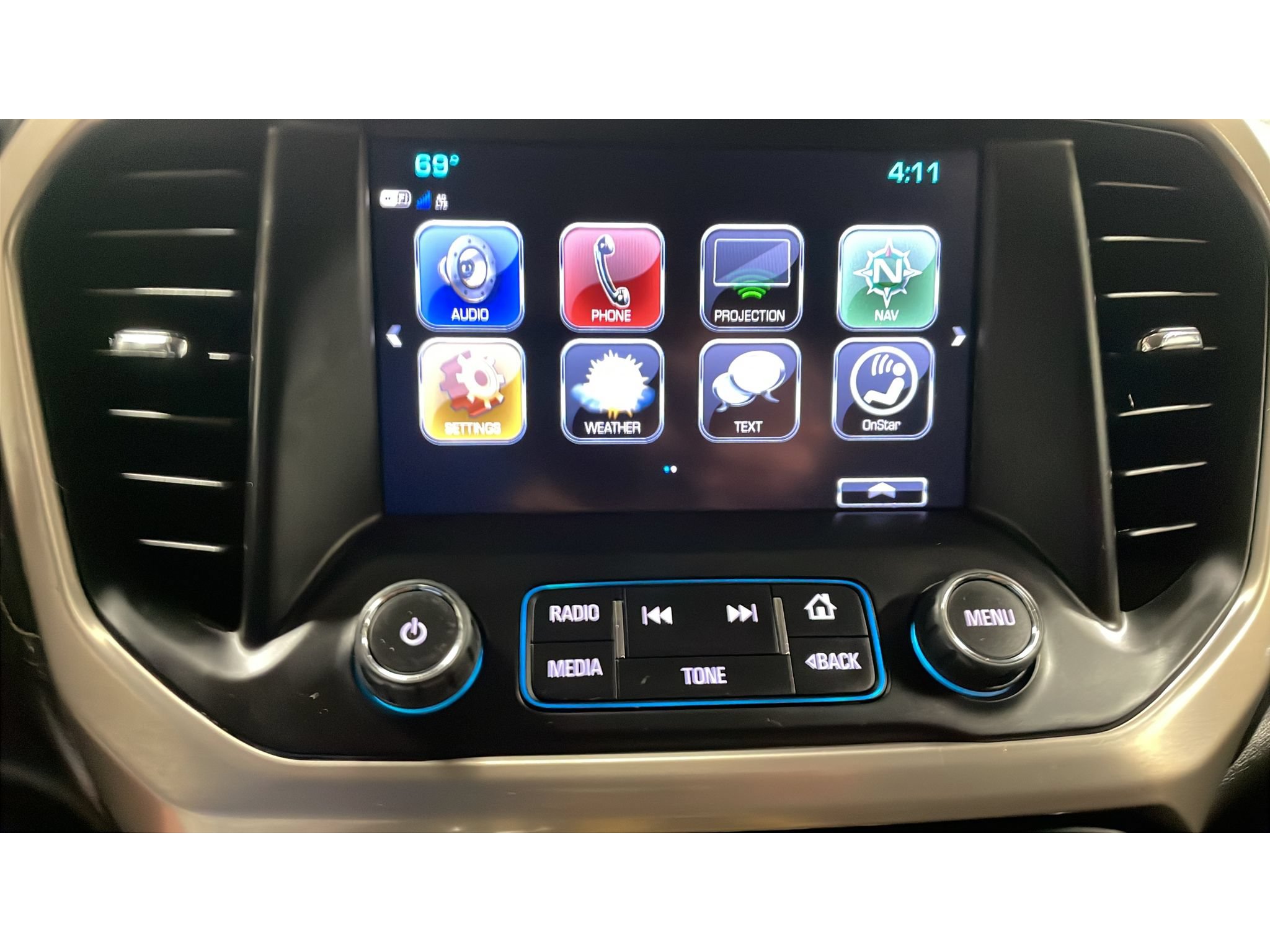 Used 2018 GMC Acadia Denali w/ LPO, Floor Liner Package AWD/4WD image 13